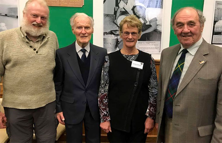 Bernie O'Neil, Ray Honeychurch, Lesley Schack, Jim Smith